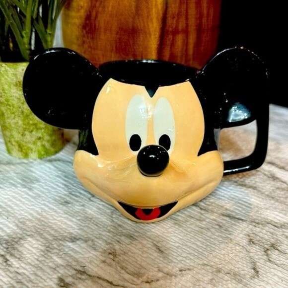 Disney Mickey Mouse 13oz Ceramic Figural Head Mug - Picture 1 of 8